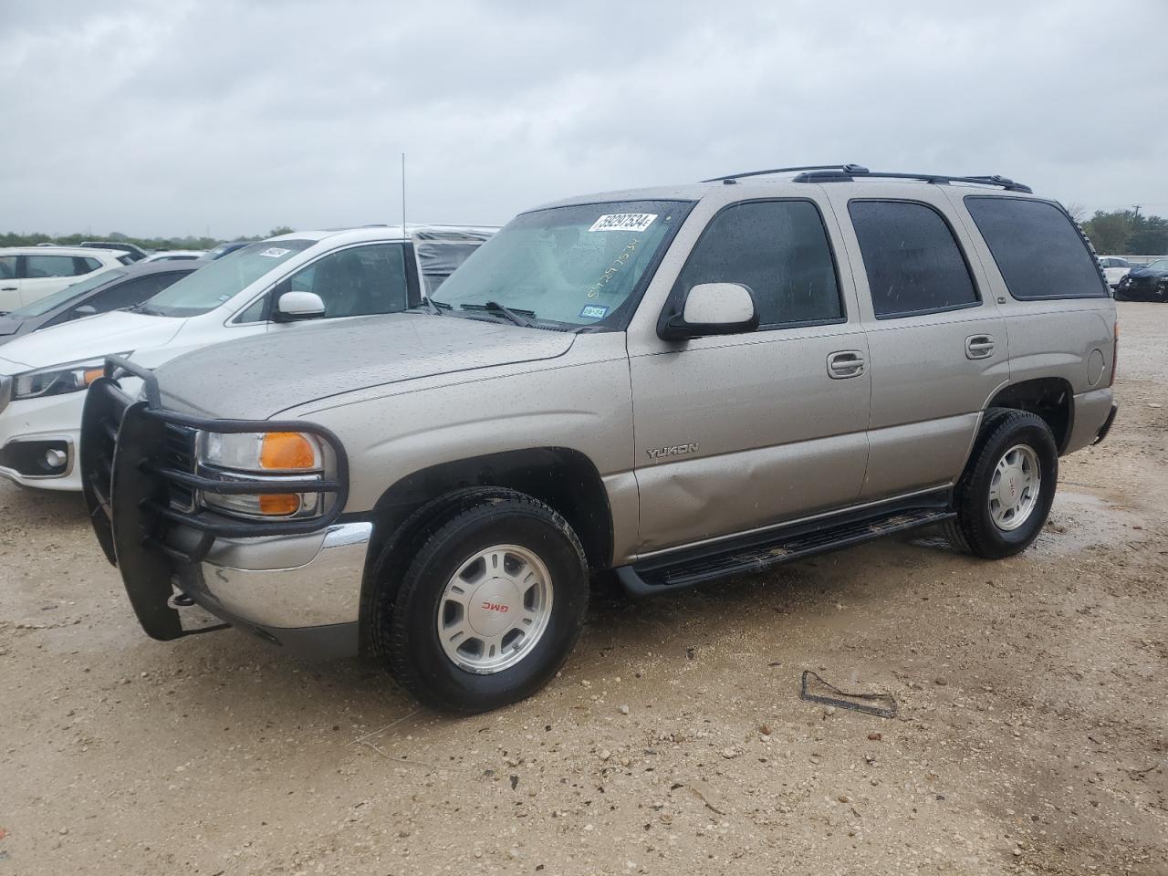 GMC Yukon Image 1