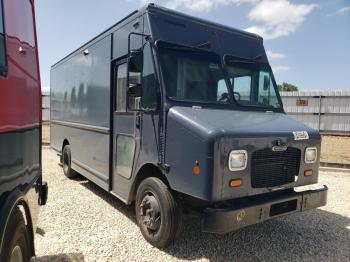  Salvage Freightliner Chassis M