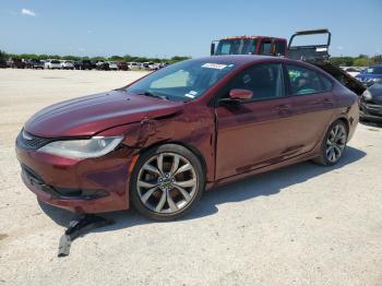  Salvage Chrysler 200