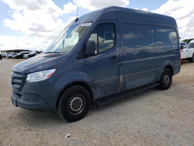  Salvage Mercedes-Benz Sprinter