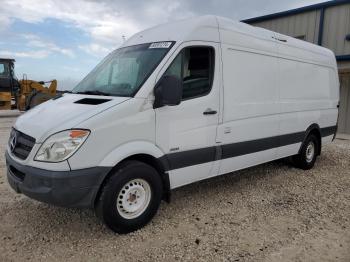  Salvage Mercedes-Benz Sprinter