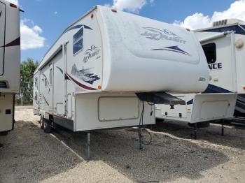  Salvage Jayco Jayflight