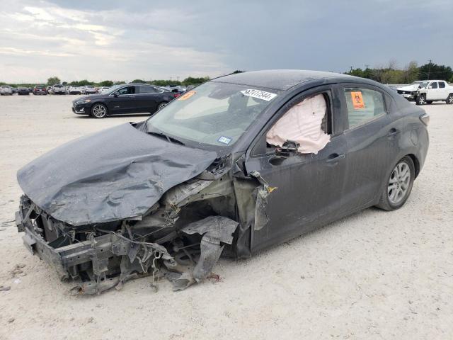  Salvage Toyota Yaris