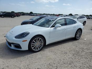  Salvage Porsche Panamera