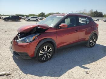  Salvage Nissan Kicks