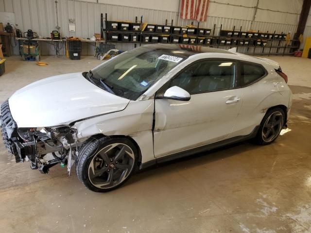  Salvage Hyundai VELOSTER