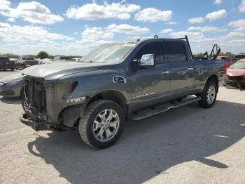  Salvage Nissan Titan