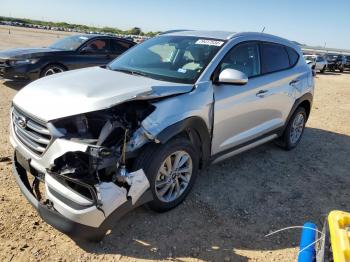  Salvage Hyundai TUCSON