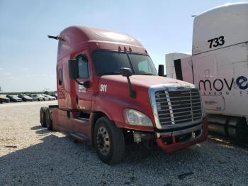  Salvage Freightliner Cascadia 1