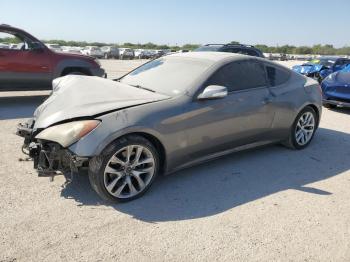  Salvage Hyundai Genesis