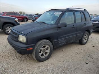  Salvage Chevrolet Tracker