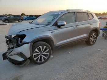  Salvage Volkswagen Taos