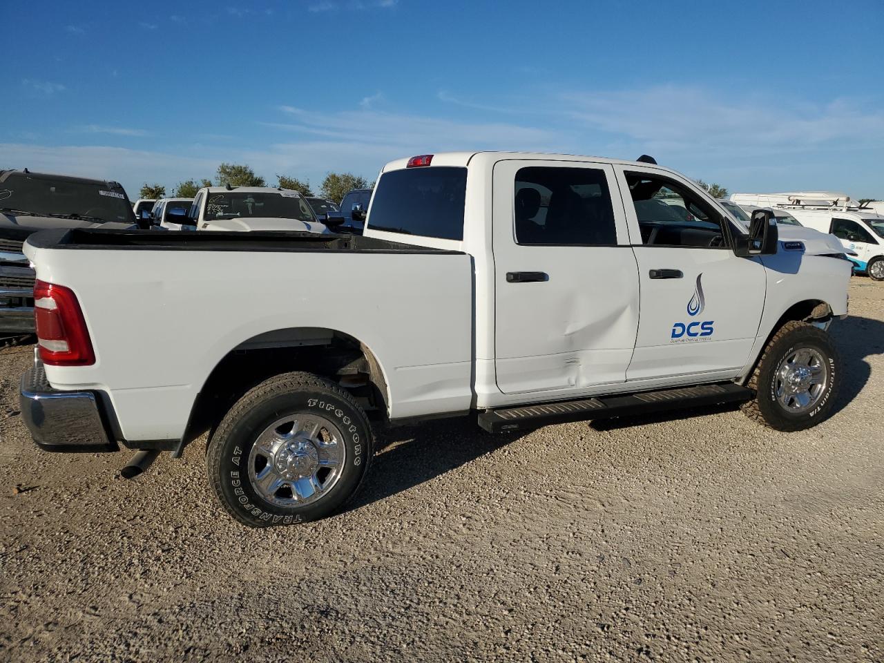 Ram 2500 Tradesman Image 2