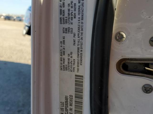 Ram 2500 Tradesman Image 9