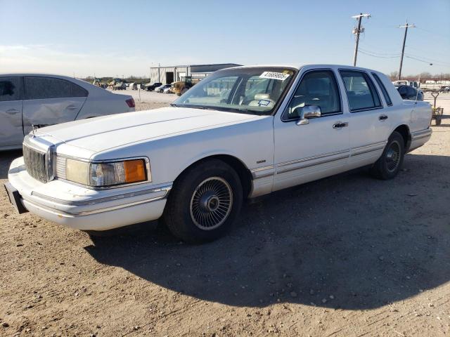  Salvage Lincoln Towncar