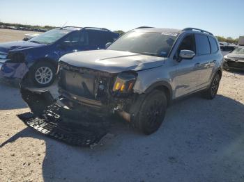  Salvage Kia Telluride