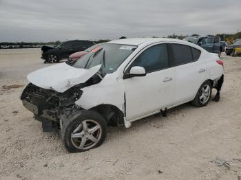  Salvage Nissan Versa