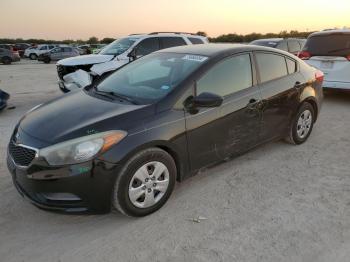  Salvage Kia Forte