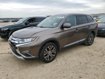  Salvage Mitsubishi Outlander