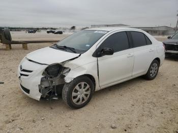  Salvage Toyota Yaris