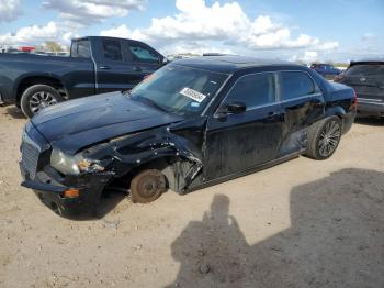  Salvage Chrysler 300