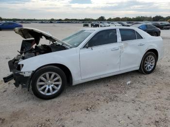  Salvage Chrysler 300