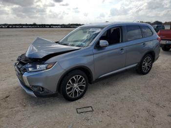  Salvage Mitsubishi Outlander