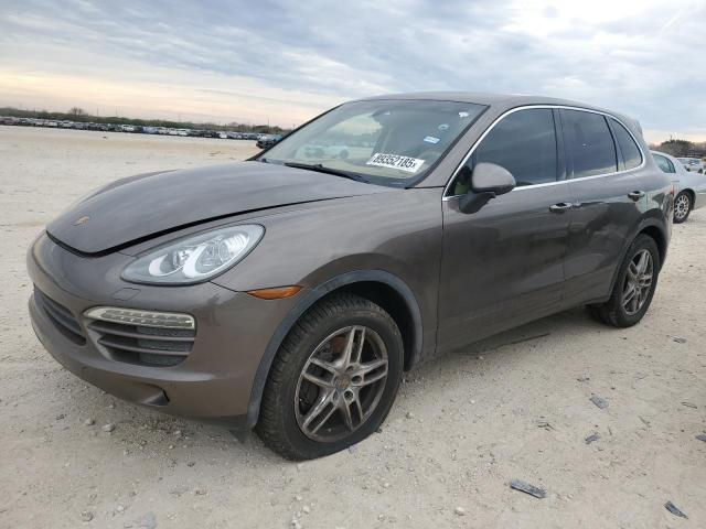  Salvage Porsche Cayenne