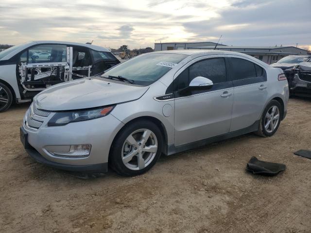  Salvage Chevrolet Volt