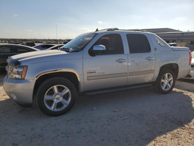  Salvage Chevrolet Avalanche