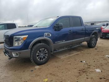  Salvage Nissan Titan