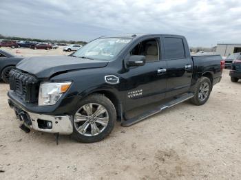  Salvage Nissan Titan