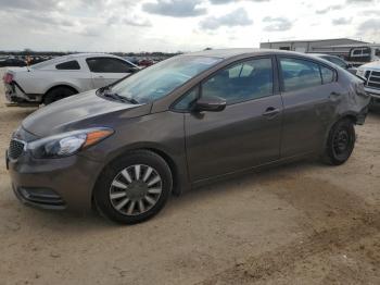  Salvage Kia Forte