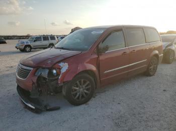  Salvage Chrysler Minivan