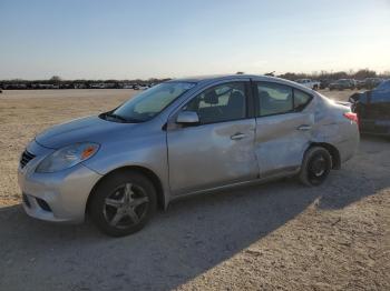  Salvage Nissan Versa