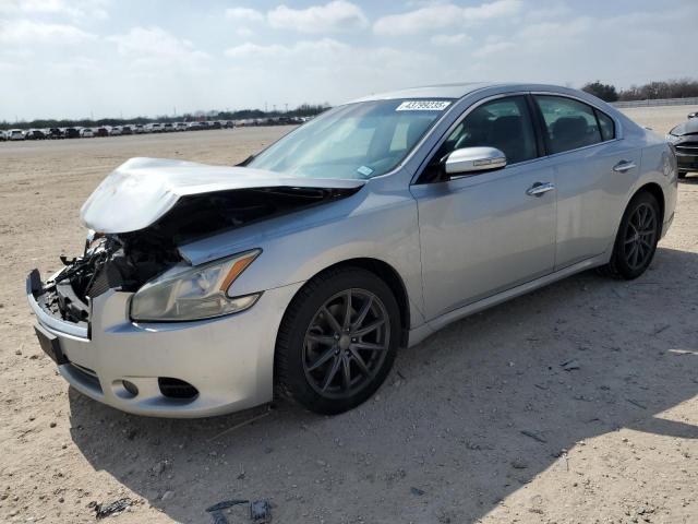  Salvage Nissan Maxima