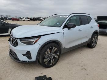  Salvage Volvo Xc40 Ultim