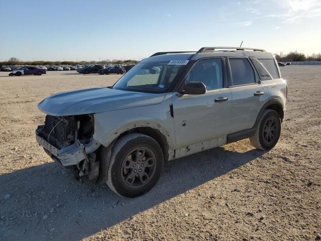 Salvage Ford Bronco