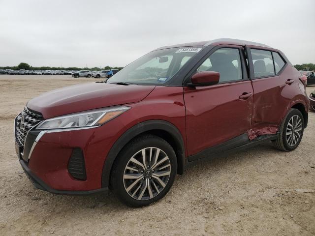  Salvage Nissan Kicks
