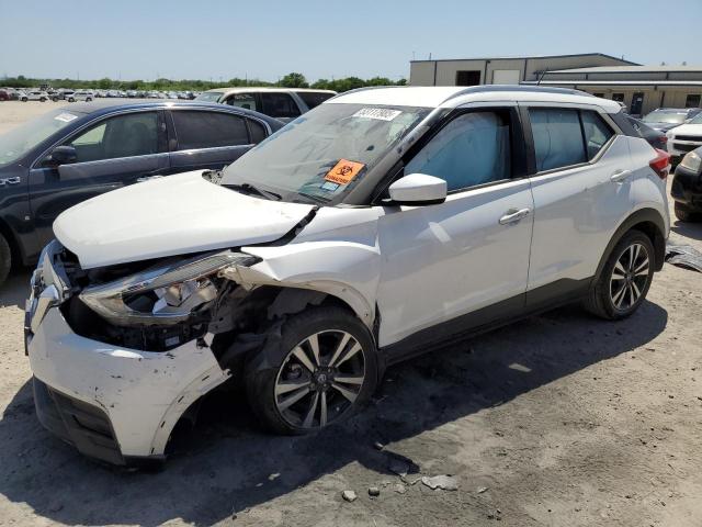  Salvage Nissan Kicks
