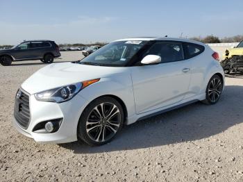  Salvage Hyundai VELOSTER