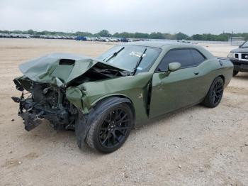  Salvage Dodge Challenger