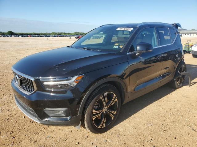  Salvage Volvo XC40