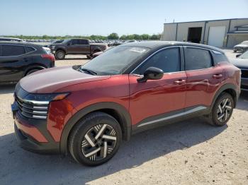  Salvage Nissan Kicks