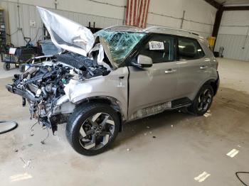  Salvage Hyundai VENUE