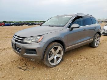  Salvage Volkswagen Touareg