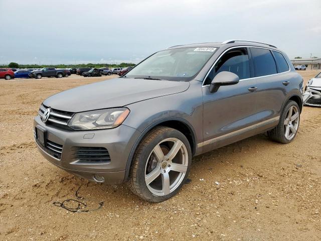  Salvage Volkswagen Touareg