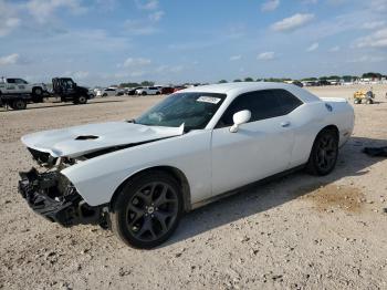  Salvage Dodge Challenger