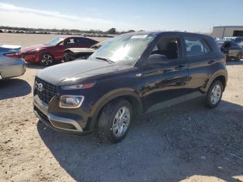  Salvage Hyundai VENUE