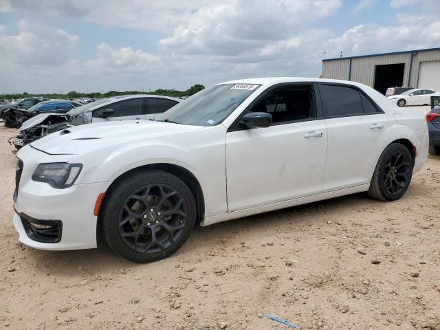  Salvage Chrysler 300